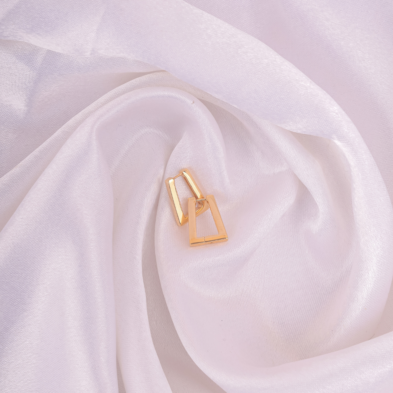 Elariss Prism Earring