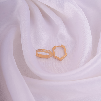 Elariss Facet Earring