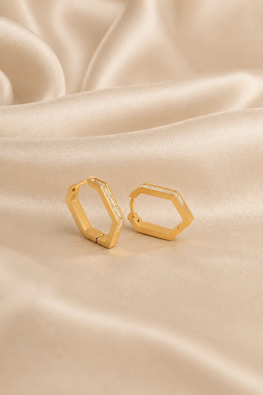 Facet Earring