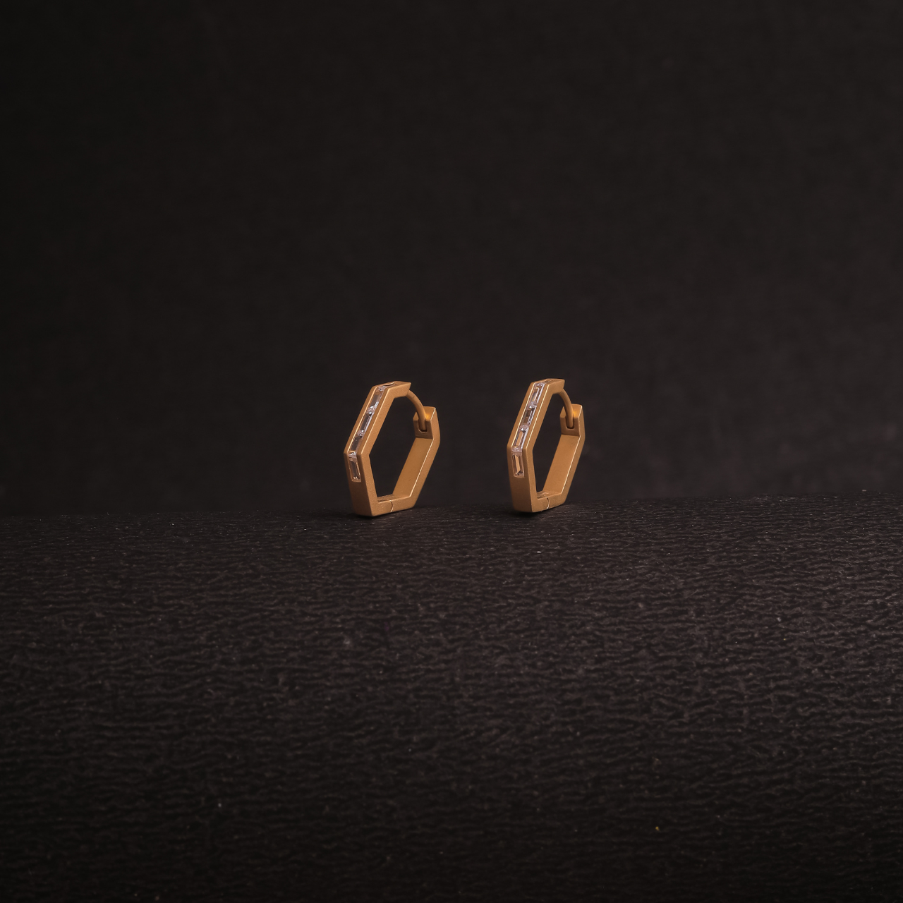 Elariss Facet Earring