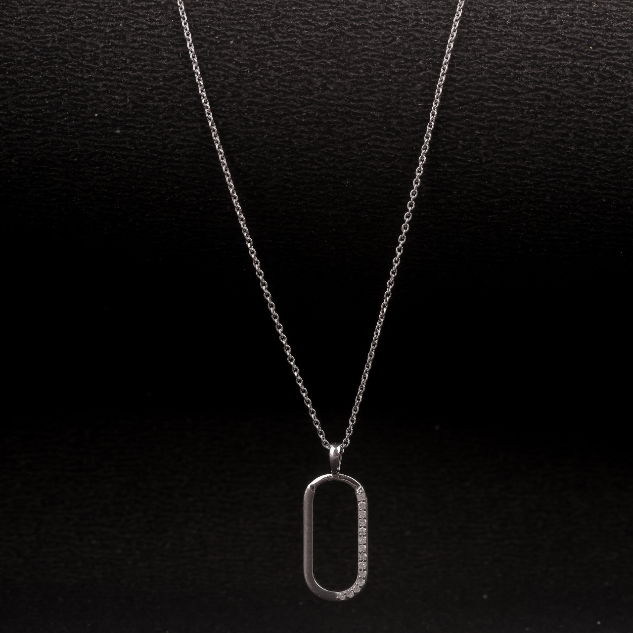 Elariss Diamond Pendant