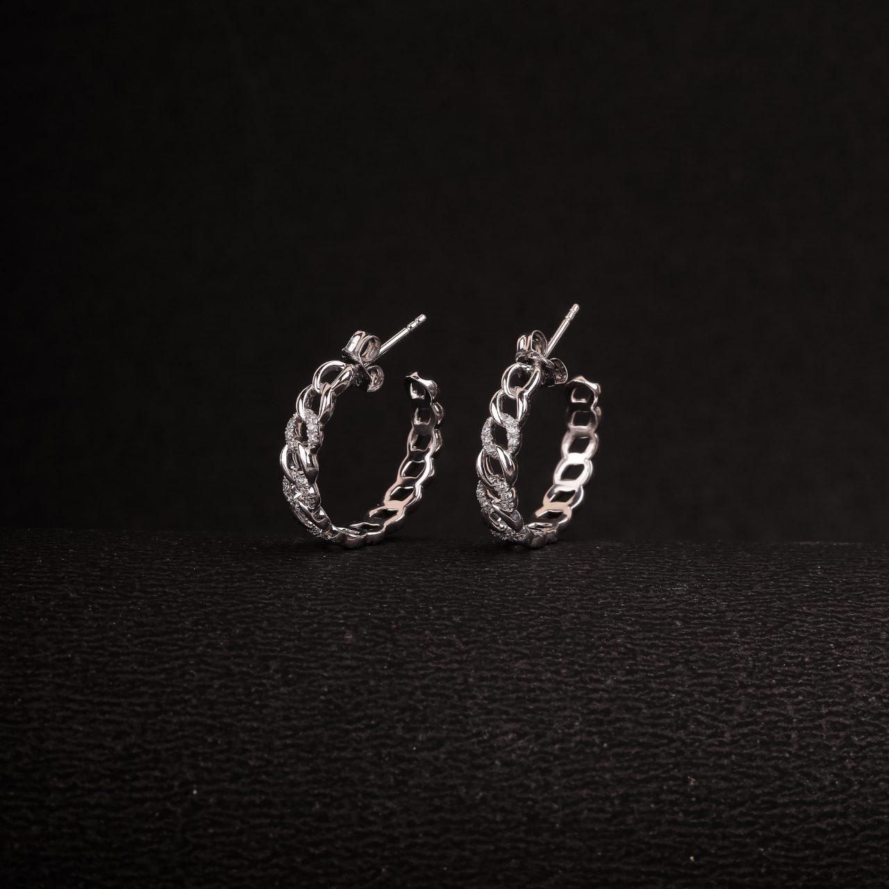 Elariss Interlink Earrings