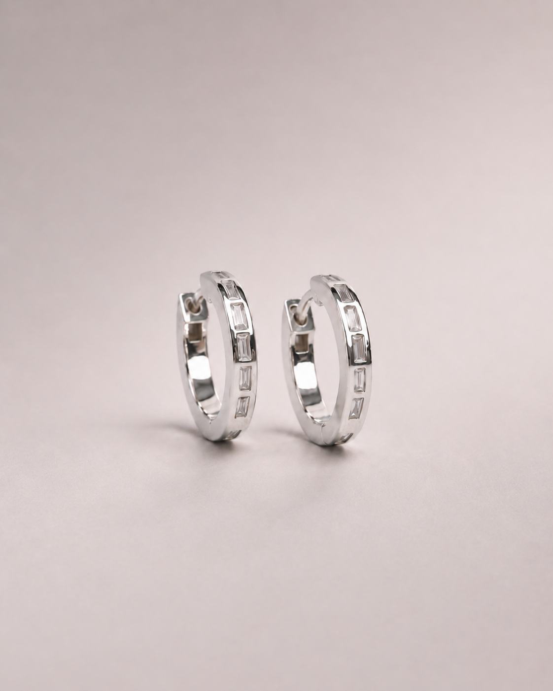 Classic Huggie Earring