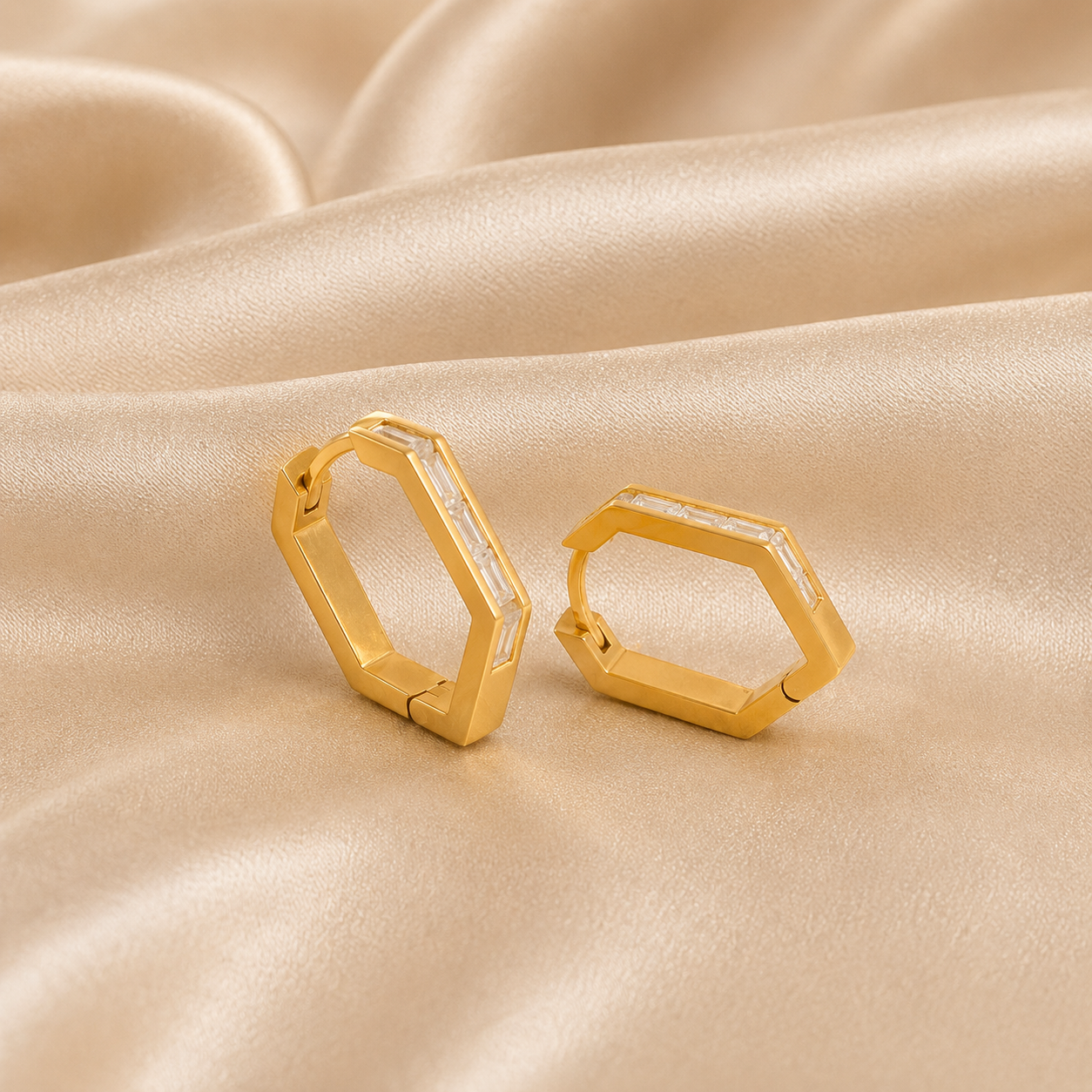 Facet Earring